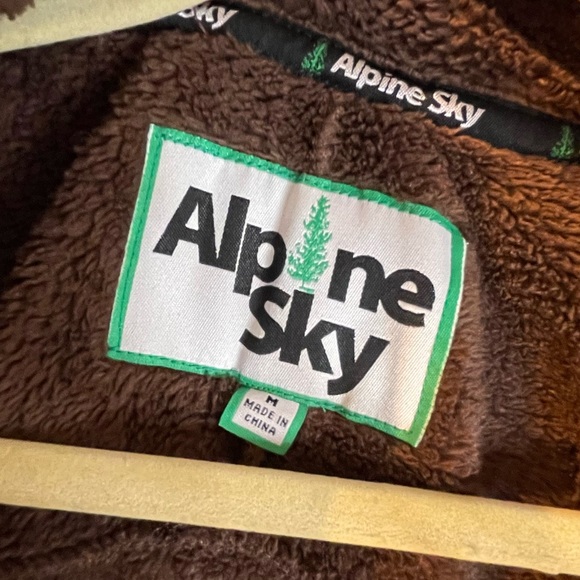 Alpine Sky Fuzzy Zip Up - Picture 3 of 3